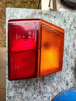 Svetlo péče zadní škoda forma ,favorit