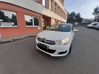 CITROEN C 4 ,1.6  ,16 V,88KW,koupeno v čr