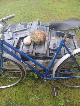 Prodávám dámské jízdní kolo z poloviny 20. století, firmy Es