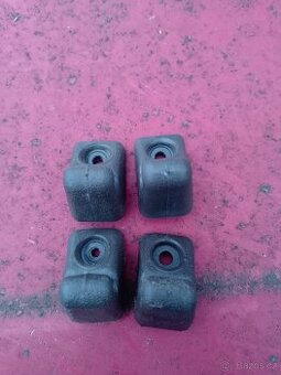 Škoda Favorit držáky clonítek