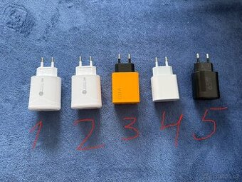 Nabíječky / napájecí adaptéry