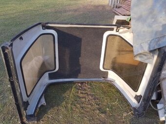 Suzuki Samurai - laminátová střecha