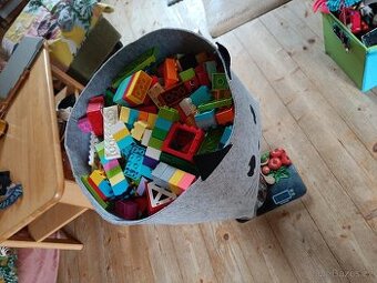 Velká sbírka Lego DUPLO vč. železnice (6,5 kg)