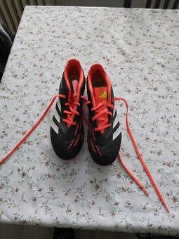 Kopačky Adidas Predator vel. 44