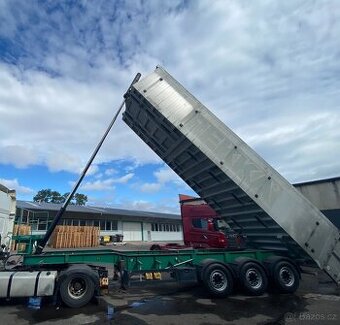 Sklápěcí Naves Schwarmueller 46m3 2005