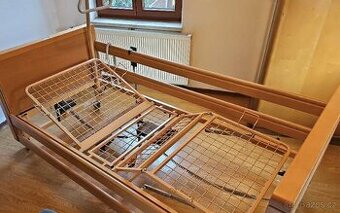 Široká zdravotní elektrická polohovací postel