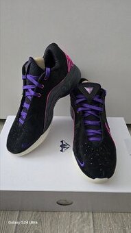 Nike levron xxll 43eu
