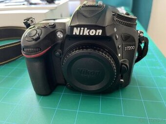 Nikon D7200 - 24770 expozicí