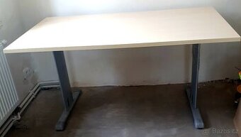 Kancelářský stůl 80x140 cm, buk
