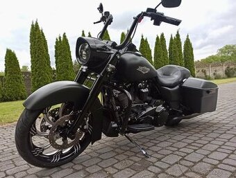 Harley Davidson Road king 114 - 1