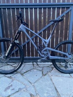 Prodám Enduro kolo Evil INSURGENT