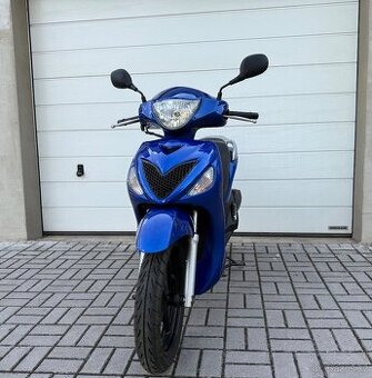 Suzuki Sixteen 125i, 2010