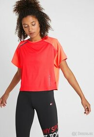 Tommy Sport neonově oranžovo-červený crop top, vel. XS