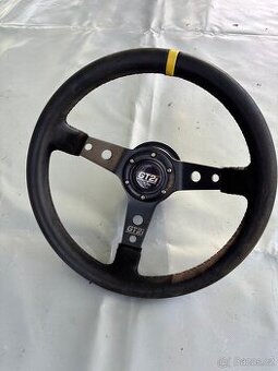 Sportovní volant GT2i