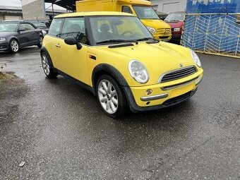 Mini Cooper 1.6 85 kW PANORAMA STŘECHA