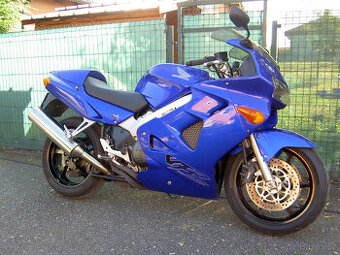 Honda VFR 800