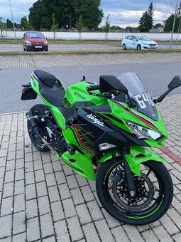 Kawaski ninja 400 - 2023