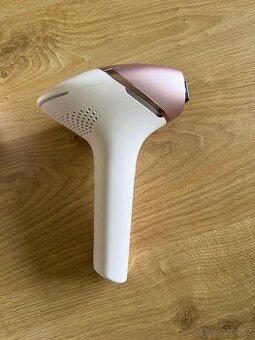 IPL epilátor Philips Lumea Series 9900