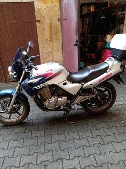 Honda cb 500
