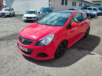 Opel Corsa 1.6 Turbo OPC