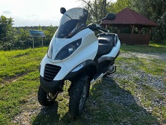 Piaggio Mp3 250