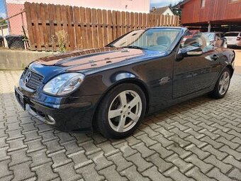 Mercedes Benz SLK 200 kompresor r.v. 2000 manuál