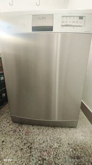 Volně stojící myčka AEG-60 cm