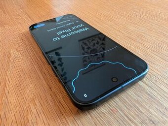 Chytrý telefon Google Pixel 9