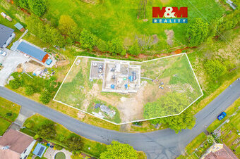 Prodej pozemku k bydlení, 1639 m², Lomnice, ul. Kraslická