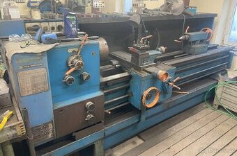 Soustruh hrotový SUI 50/2000