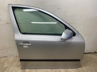 ŠKODA OCTAVIA 2 2004-2013- PRAVÉ PŘEDNÍ DVEŘE KOMPLETNÍ 9102