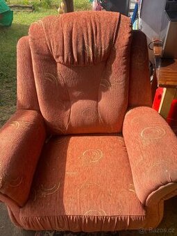 Rozkládací pohovka,křeslo 2x.