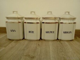 kuchyňské staré  dozy