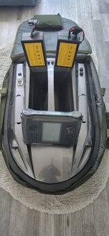 Zavážecí lodička Zavážecí loď Mivardi Carp Scout - Li-ion 20