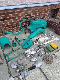 Jawa 20 pionýr r.v.1979 náhradni díly