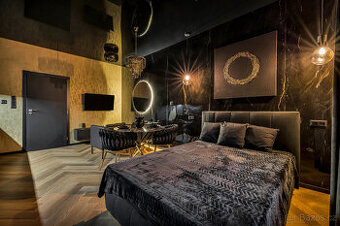 ČERNÁ PERLA: NEJVÍC SEXY 1+KK NA VINOHRADECH JE NA PRODEJ