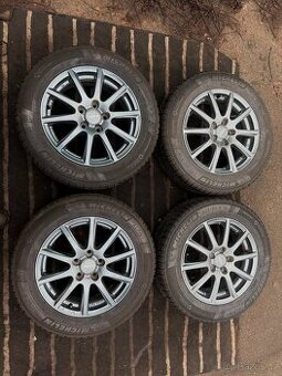 Zimní kola Kia Hyundai 5x114.3 205/60 R16 ET45