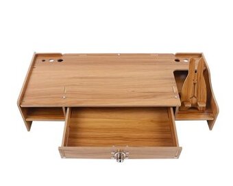 Podstavec pod monitor se šuplikem