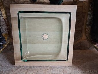 Umyvadlo sklenene