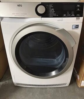 Sušička AEG 8000 série