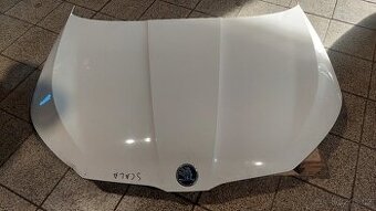 Škoda Scala Kapota motoru