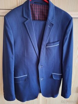 Prodám teenegerský oblek