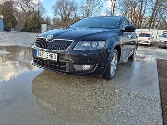Škoda Octavia 2.0Tdi 110kw automat webasto
