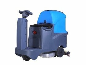 CUBE 5 BT - posedový podlahový mycí stroj
