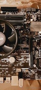 Prodám Základní desku + procesor AMD RYZEN 3 - 1