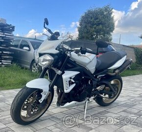 Triumph Street Triple R