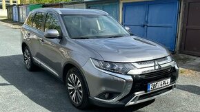 Mitsubishi Outlander 2.0 MIVEC CVT/4WD Intense+