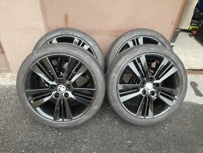 Originál alu kola Škoda model Pictoris rozteč 5x112 R18.