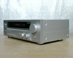 Receiver Kenwood KRF-V 6070 D.