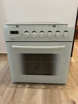 Zanussi kombinovaná trouba se sklokeramickou deskou